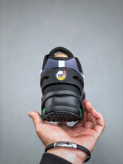 NIKE Air Max DN 8