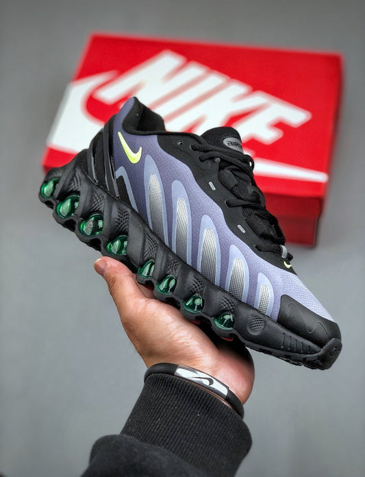 NIKE Air Max DN 8