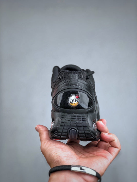 NIKE Air Max DN Noir