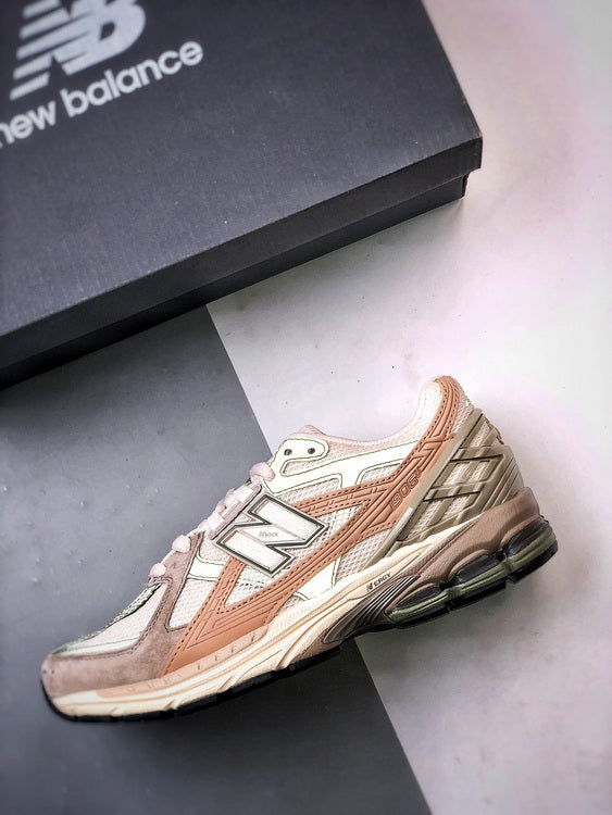 New Balance 1906U