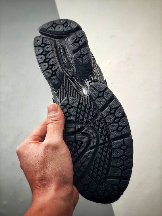 New Balance 1906 FULL BLACK