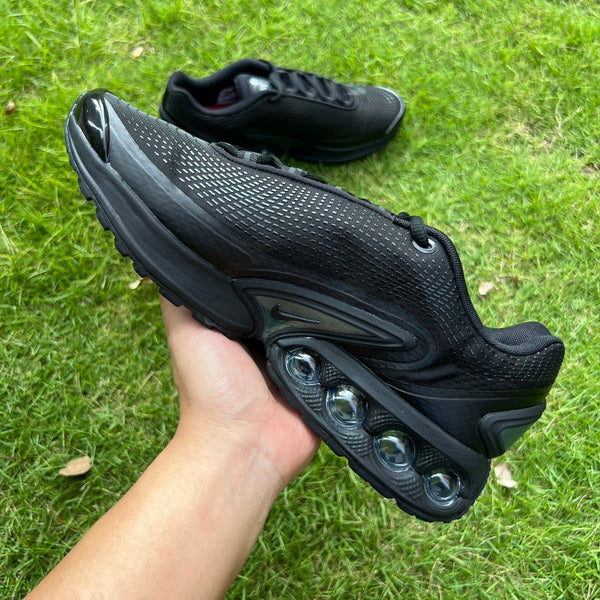 NIKE Air Max DN SUPREME Noir