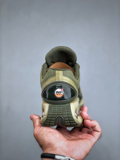 NIKE Air Max DN Kaki