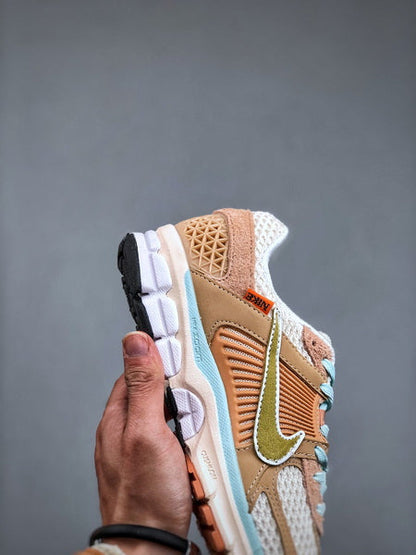 NIKE ZOOM Vomero 5