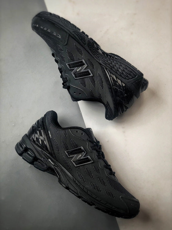 New Balance 1906 FULL BLACK