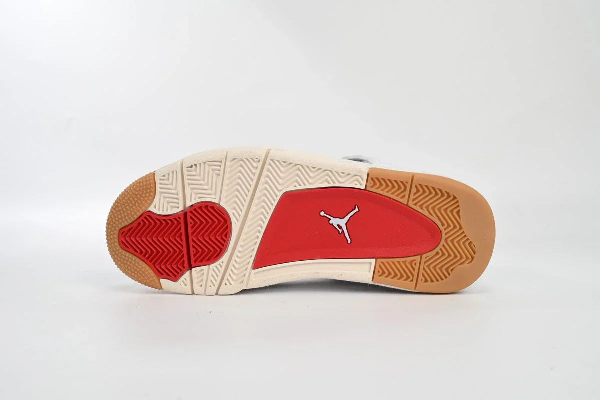 Jordan 4 Levi's White