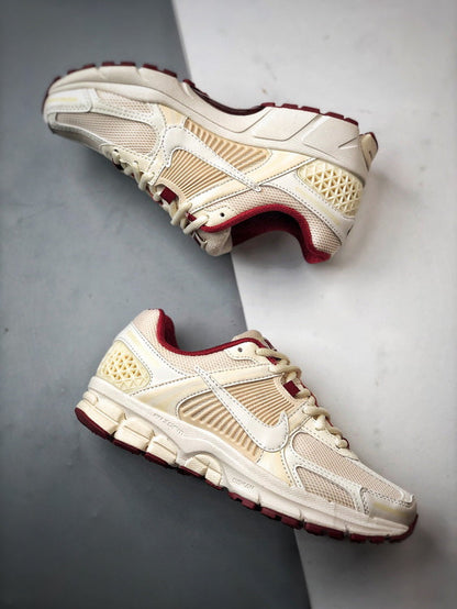 NIKE ZOOM Vomero 5 SAINT VALENTIN