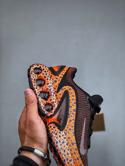 NIKE Air Max DN Orange