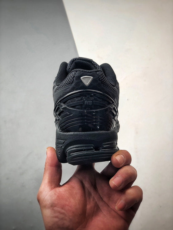 New Balance 1906 FULL BLACK