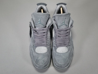 JORDAN 4 x KAWS GRIS